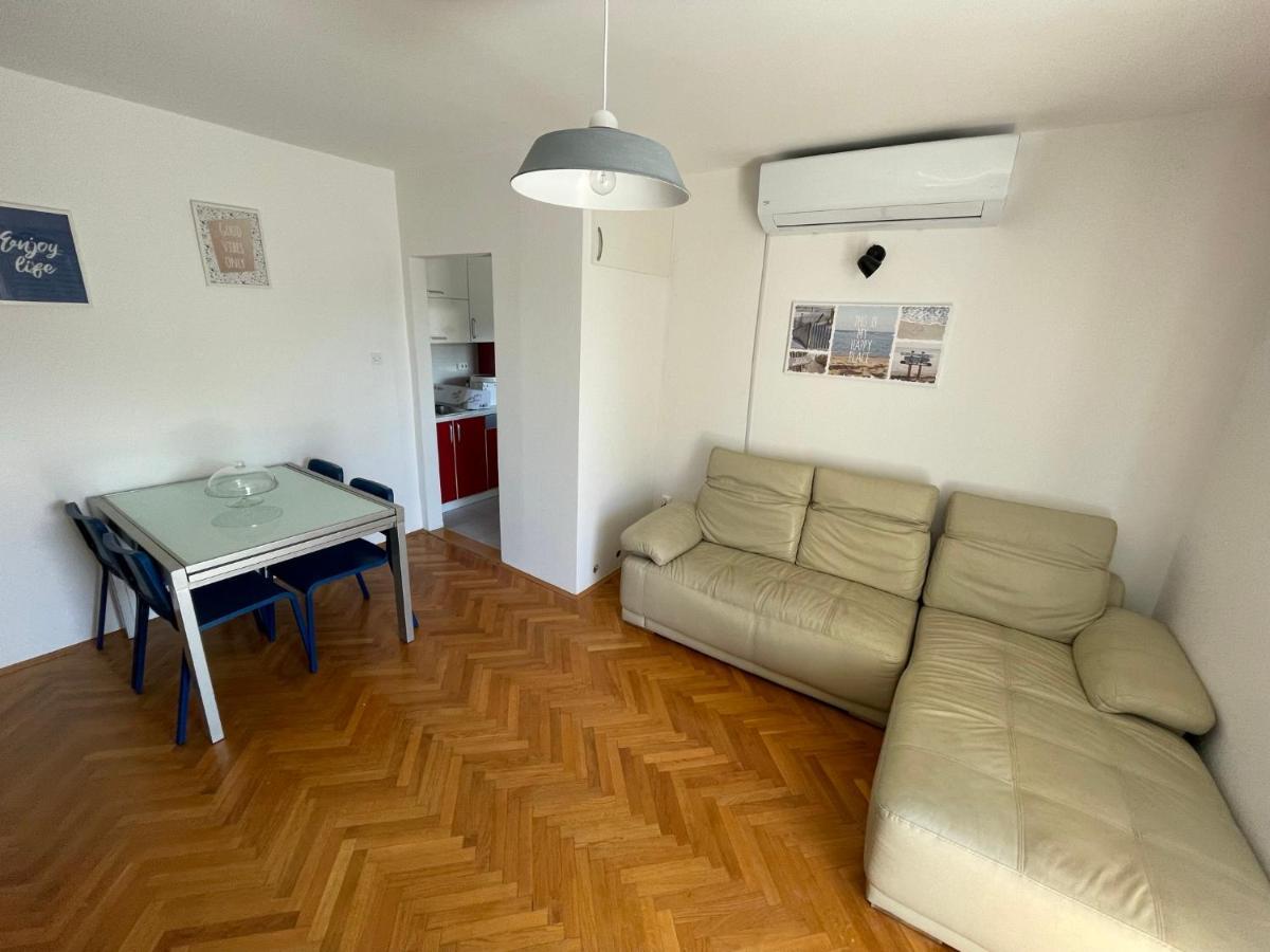 Duplex Appartment Luna คิร์ก ภายนอก รูปภาพ